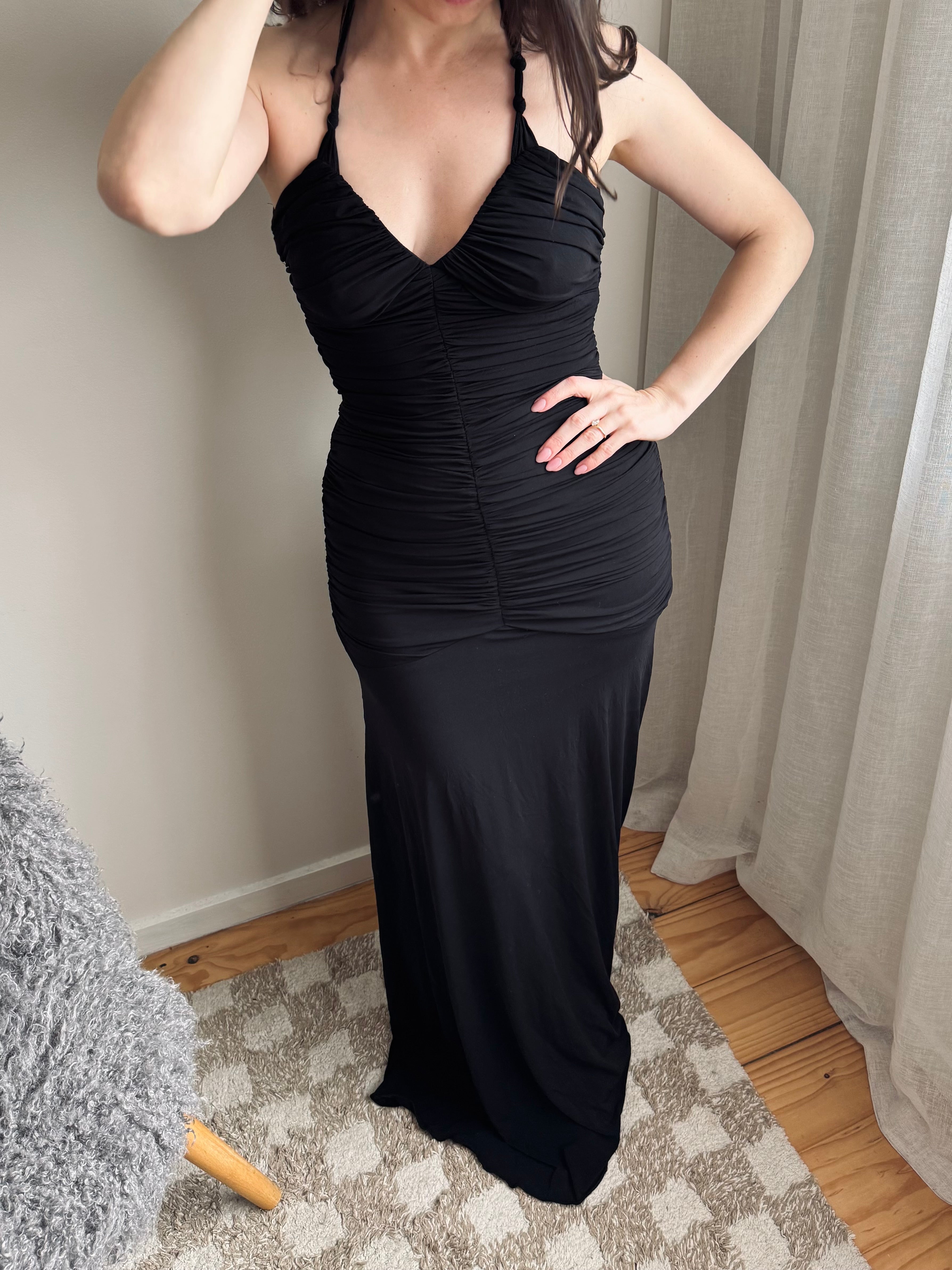 Vintage Shelli Segal noir ruched knot dress