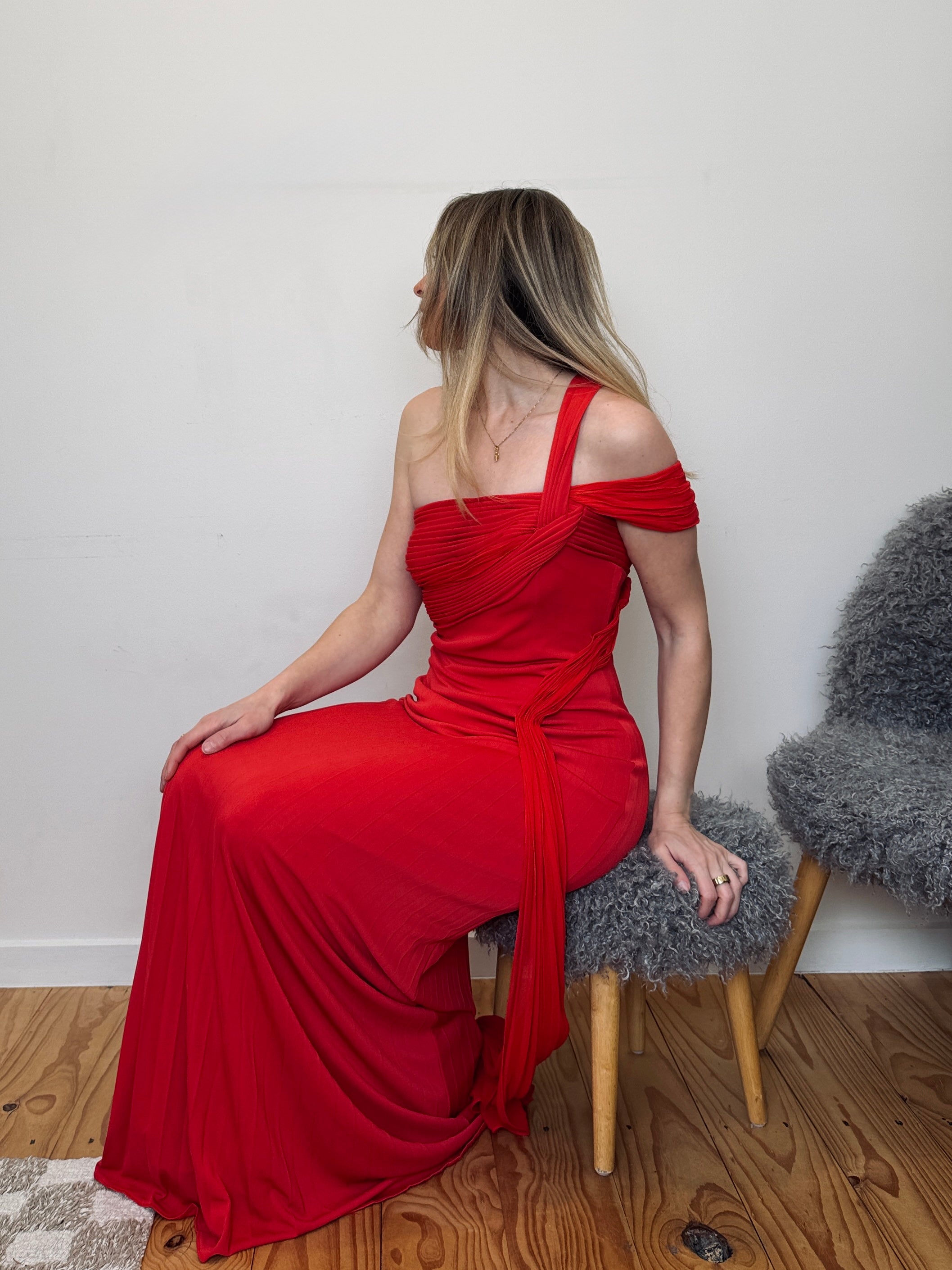 Vintage crimson pleated evening gown with versatile neckline