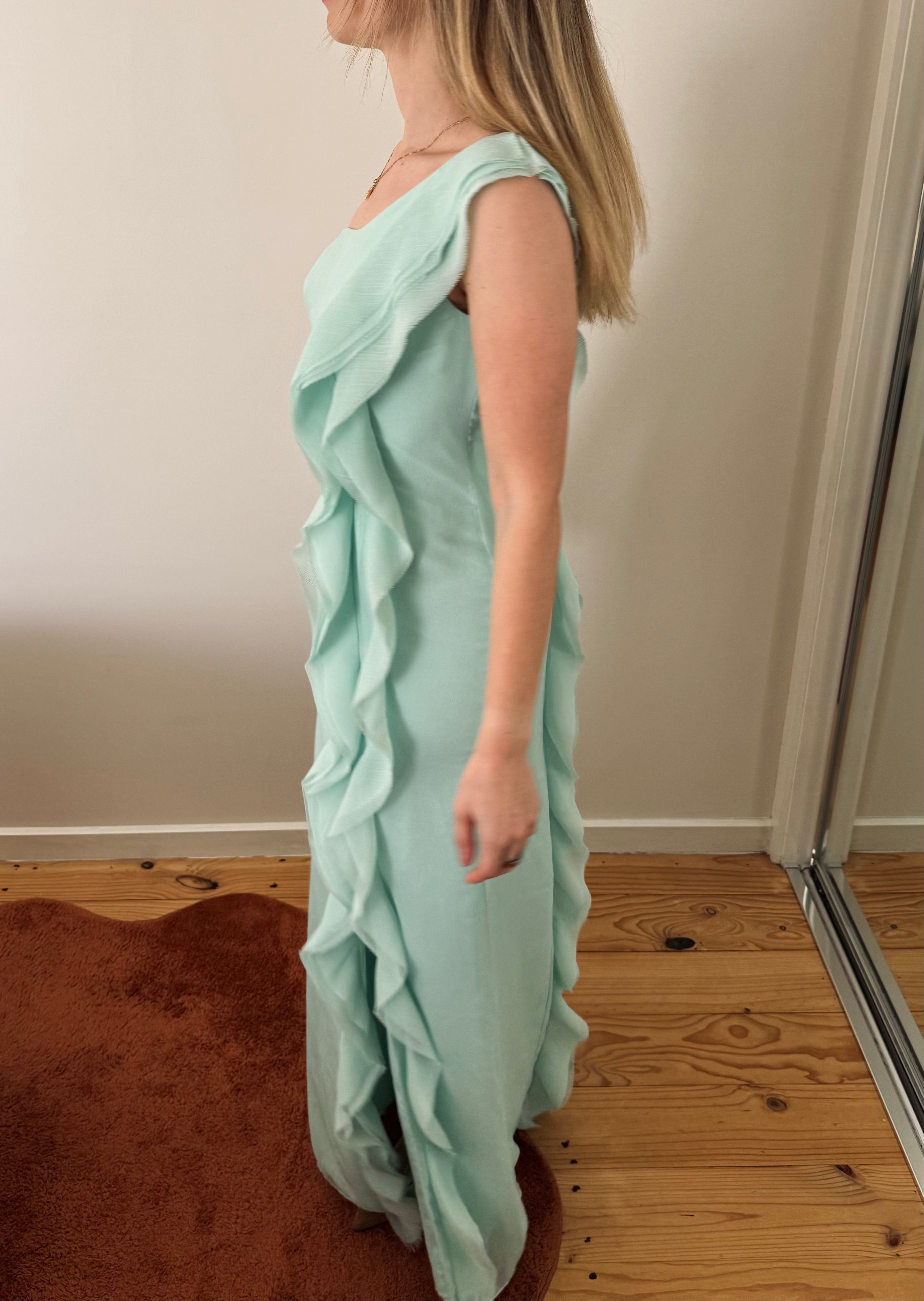Vintage Vera Wang seafoam cascading ruffle gown